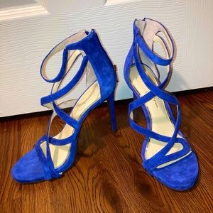 Jessica Simpson high heels